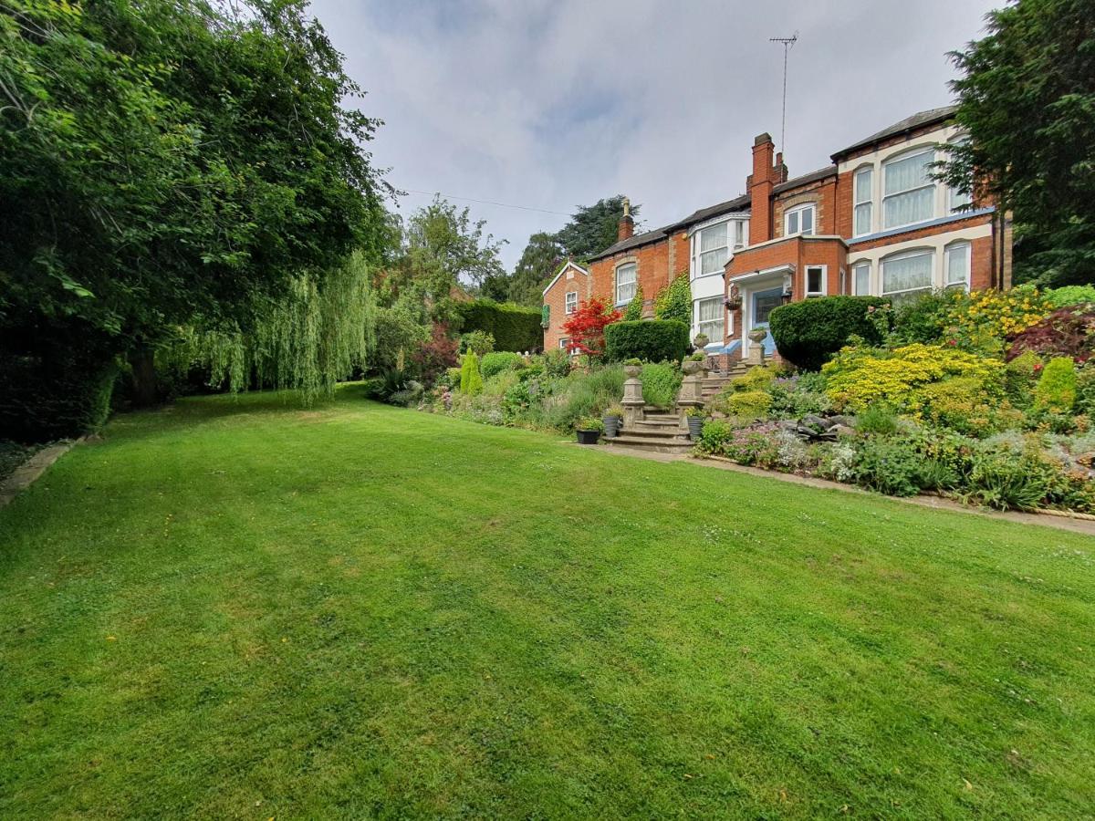 Spectacular Period Property Located In Leicester Buitenkant foto